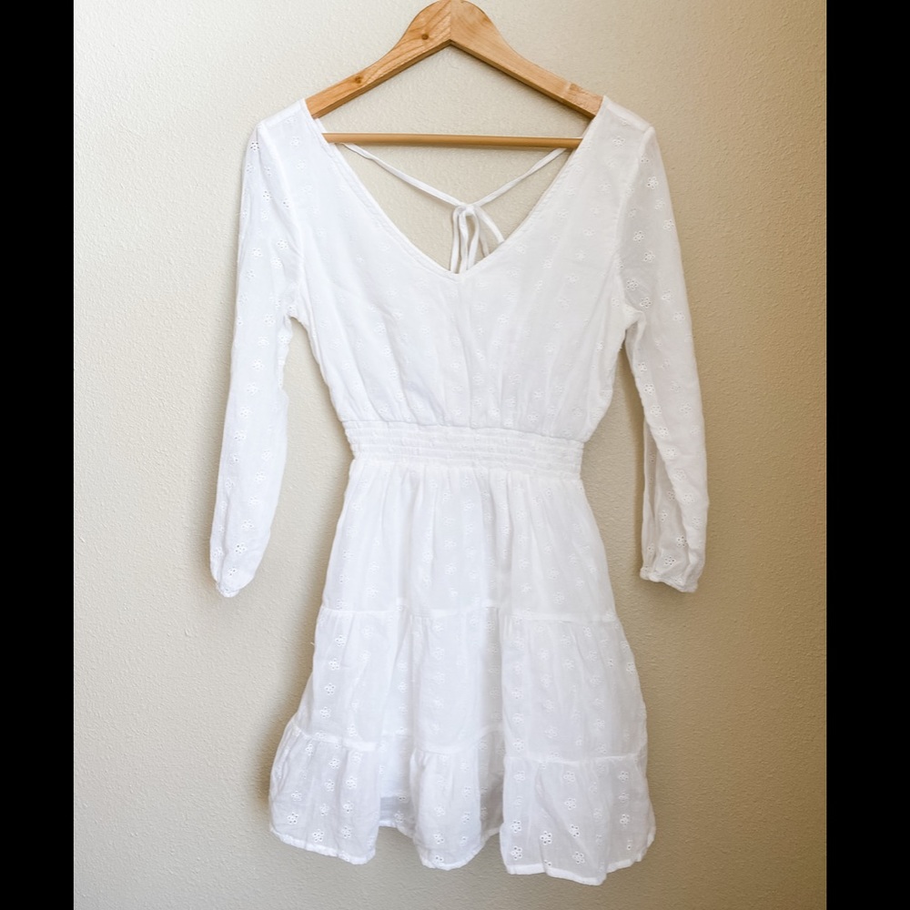 Hollister white dress size small